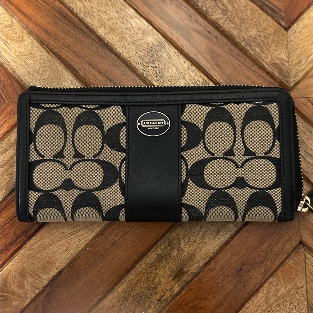 Coach Black and Beige Signature Wallet
